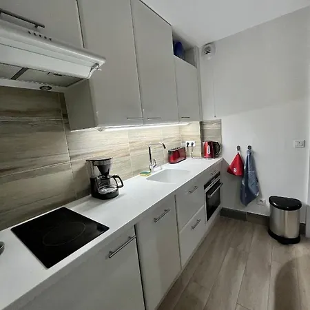 Studio moderne - Port de Mandelieu - Proche Mer Extérieur photo